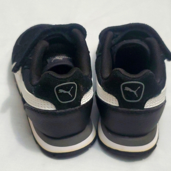 Toddler Size 8C Black and White Suede Puma - Picture 3 of 8
